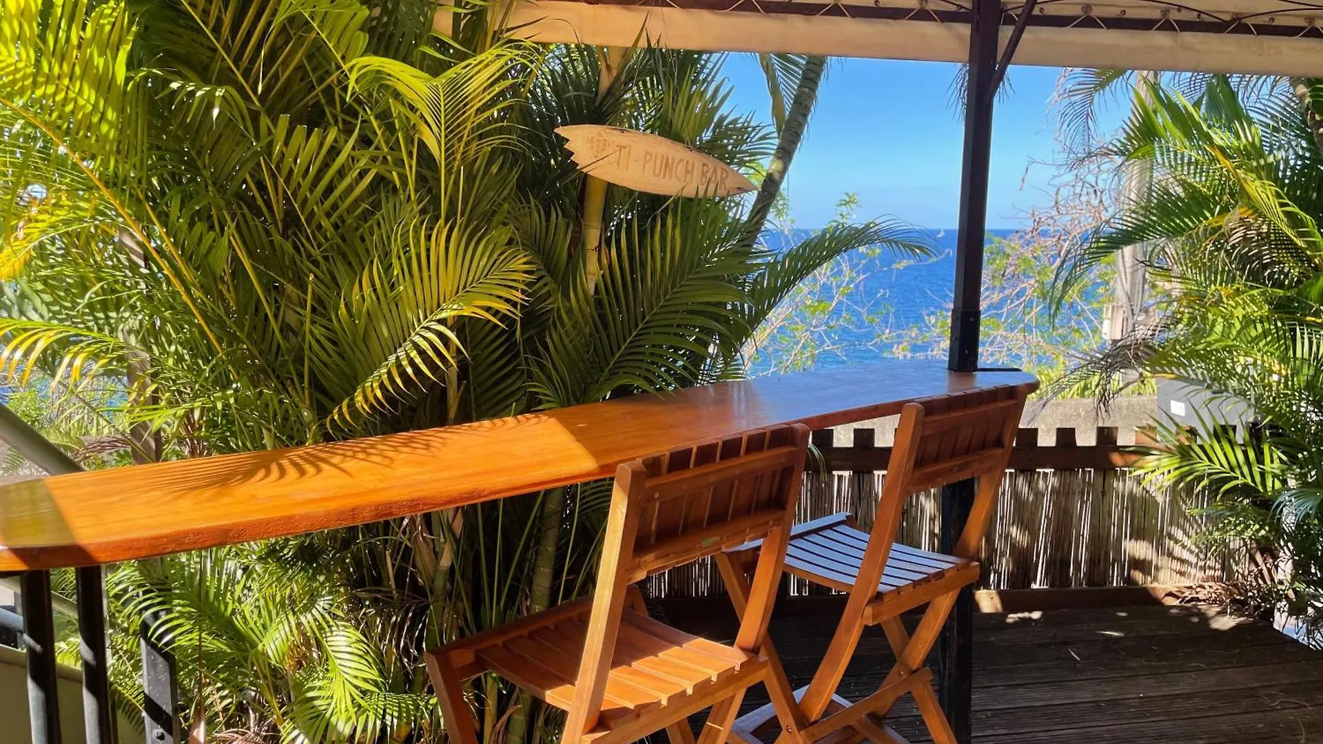 Sur La Mer - Appartement Deux Chambres A Schoelcher